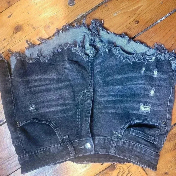 Women's Casual  Denim - Picture 5 of 6